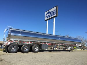 Mac LTT Petroleum Tank Trailer Triaxle